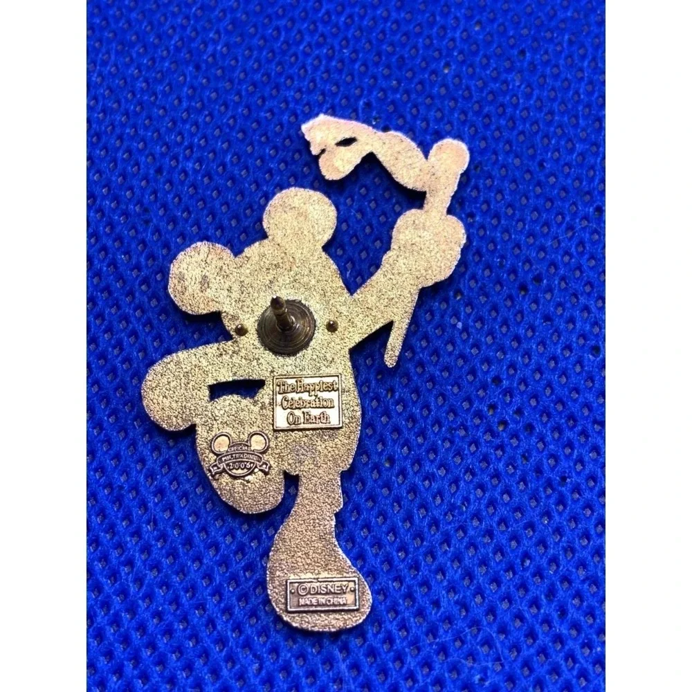 Mickey Mouse Happiest Celebration Disney Trading Pin 2005 AUTHENTIC
